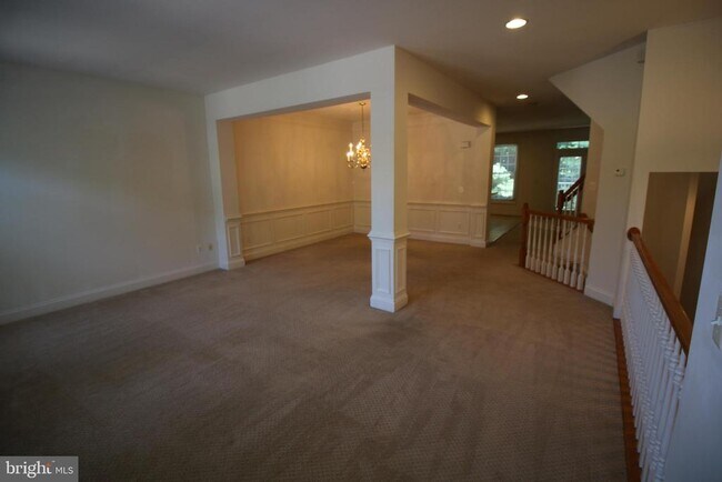 Building Photo - 8316 Dockray Ct