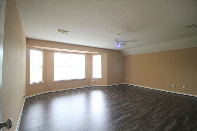 Building Photo - 19927 Black Canyon Dr