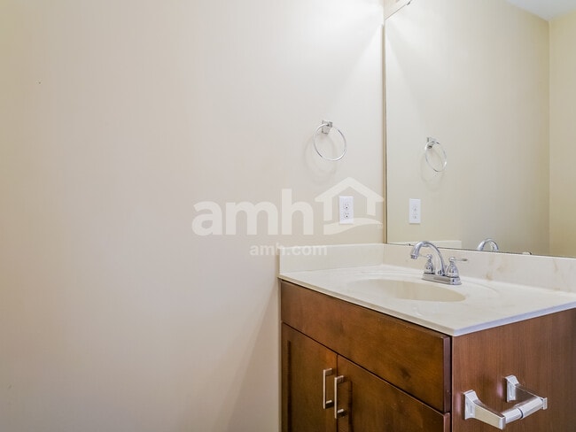 Building Photo - 87 Wolf Creek Ln