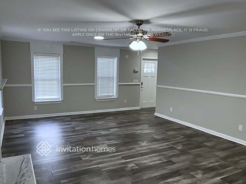Building Photo - 4004 Melvin Dr SW