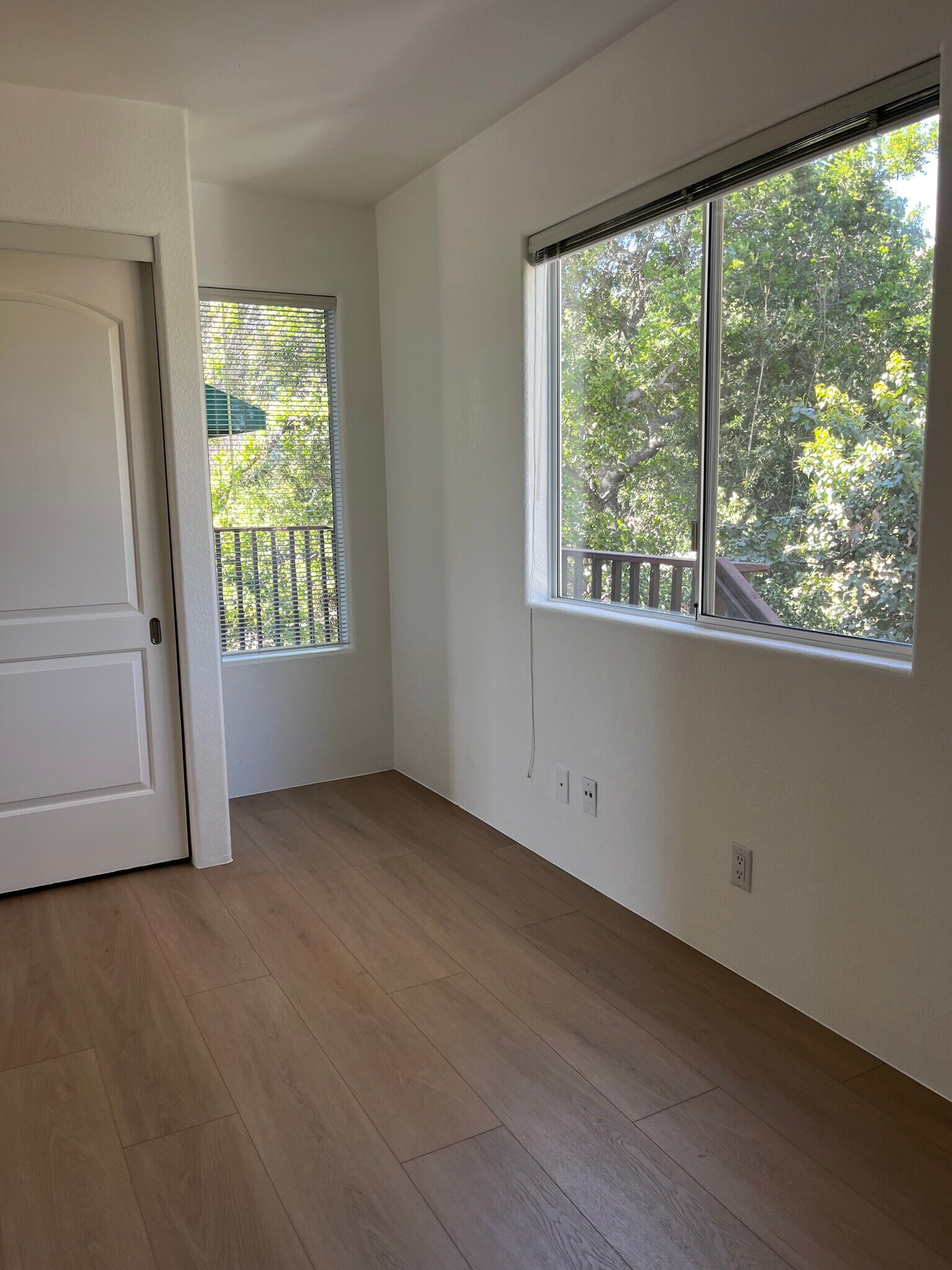 Building Photo - 23321 Ida Pl