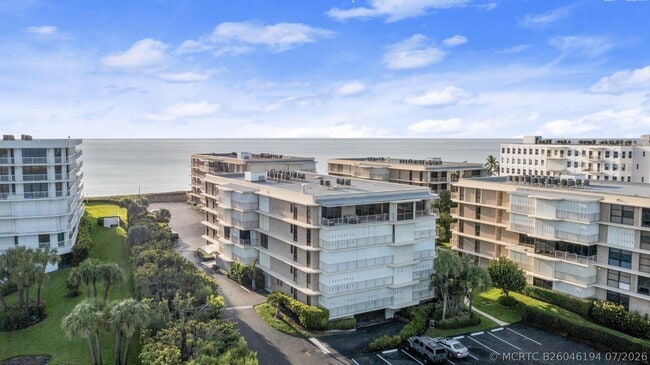 Building Photo - 3200 S Ocean Blvd