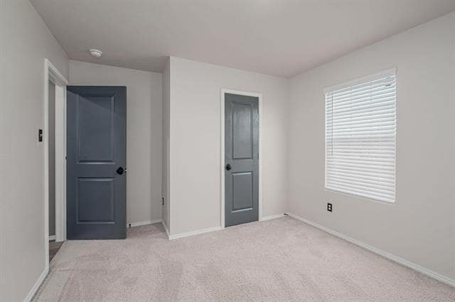 Building Photo - 727 Cochran Dr