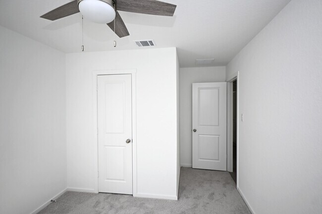 Building Photo - 7603 Adam Star