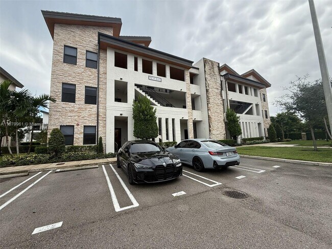 Primary Photo - 7905 NW 104th Ave