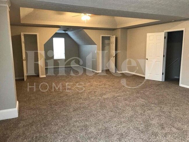 Building Photo - 1283 Labrador Ln