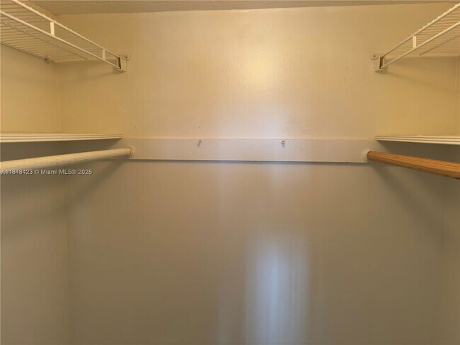 Building Photo - 7765 SW 86th St