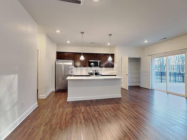 Building Photo - 11017 Hazel Gdns Dr