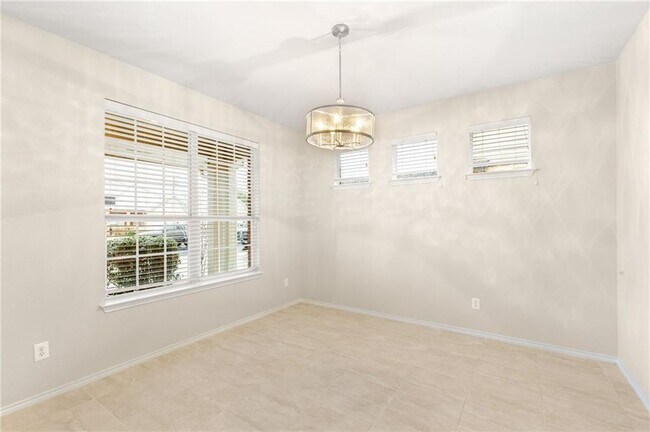 Building Photo - 506 Bluehaw Dr
