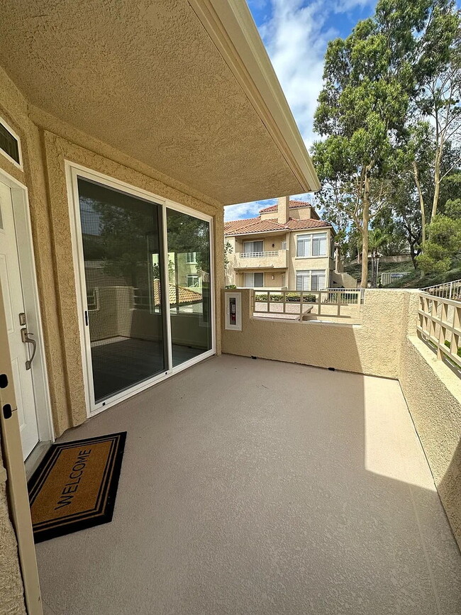 Building Photo - 3100 Puesta Del Sol Ct