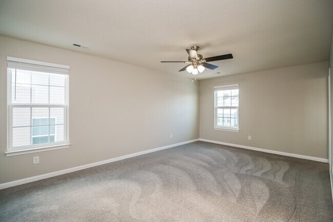 Building Photo - 678 Reunion Ln