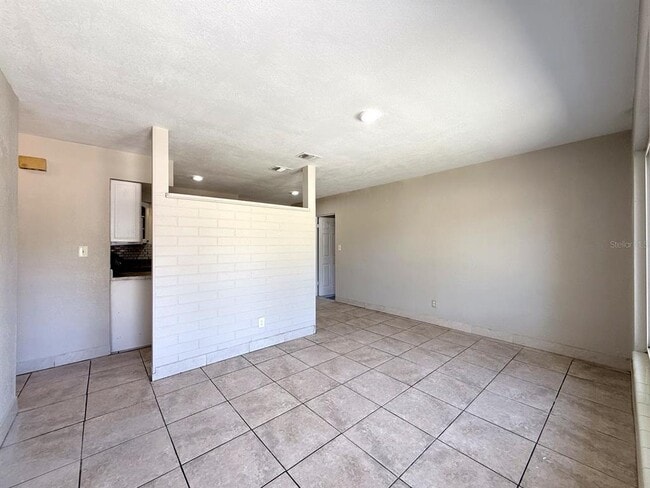 Building Photo - 7018 54th Ave N