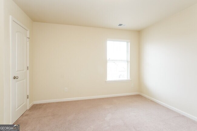 Building Photo - 354 Easley Dr SE