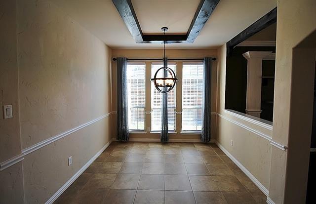 Building Photo - 110 White Oak Ln