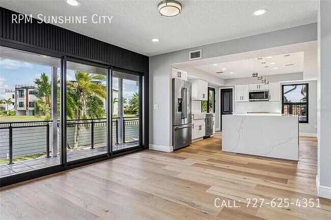 Building Photo - 769 Kingston Ct