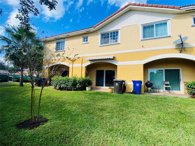 Building Photo - 3556 NW 29th Ct