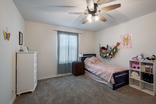 Building Photo - *MOVE IN SPECIAL: HALF OFF OF DECEMBER 2025 RENT, IF MOVED IN BY NOVEMBER 2025*