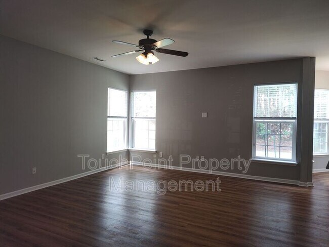 Building Photo - 16121 Long Talon Way