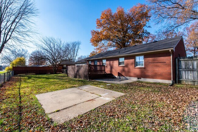 Building Photo - Fall in Love with this home!!!