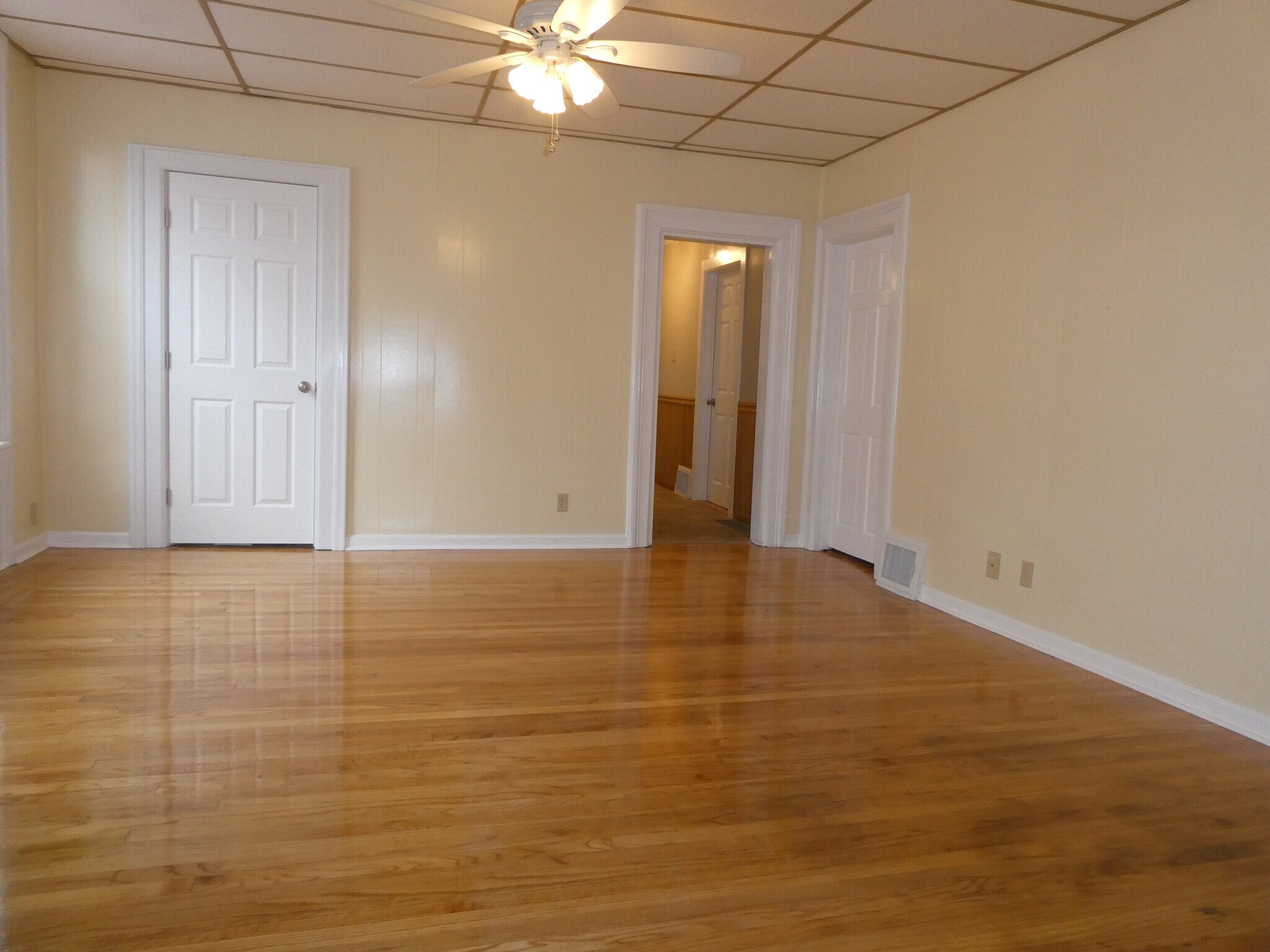 Just-refinished 100-year old red oak flooring - 314 Saratoga St