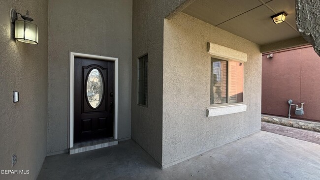 Building Photo - 14193 Honey Point Dr