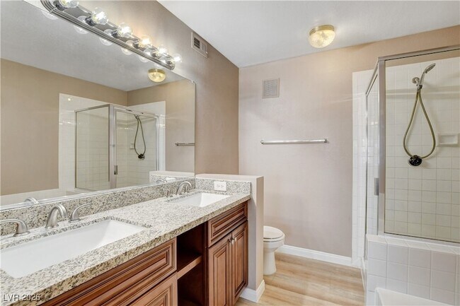 Building Photo - 760 Hunters Creek Ln