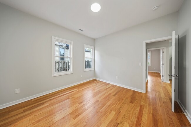 Building Photo - 42 Waterville St
