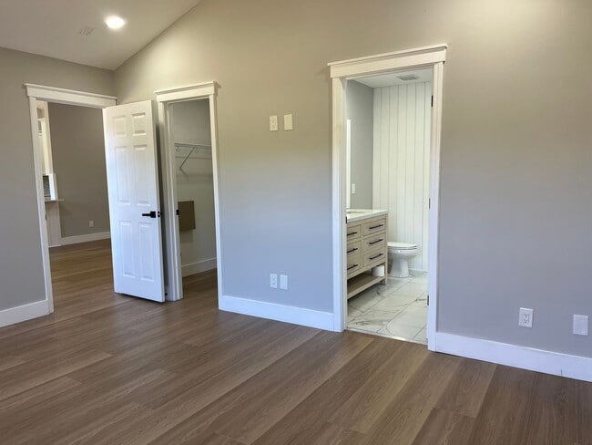 Building Photo - Remodeled Home with Excellent Location and Privacy - The Traditions (Move-In Special: Reduced Fir...