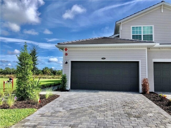 Building Photo - 43253 Waterbird Way