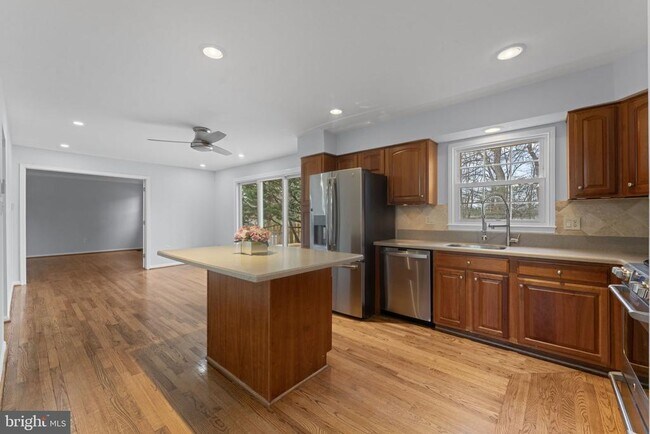 Building Photo - 1534 Red Rock Ct