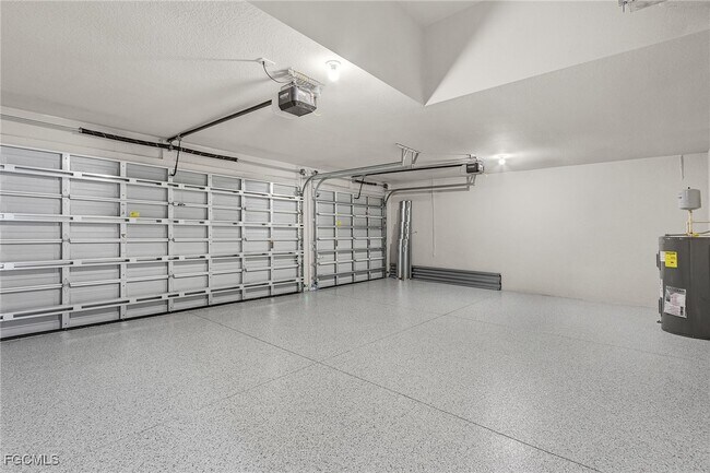 Building Photo - 2510 SW 17th Ave