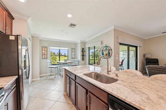 Building Photo - 5528 Palmer Cir