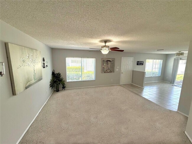 Building Photo - 2037 Fluorshire Dr