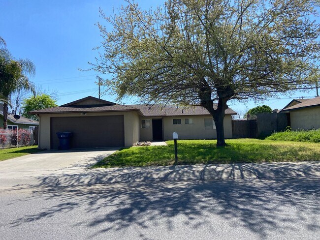 Primary Photo - Tulare Home for Rent coming soon!