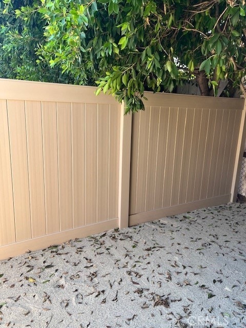 Building Photo - 419 S Heliotrope Ave