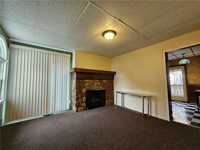 Building Photo - 54 Bemis Ave