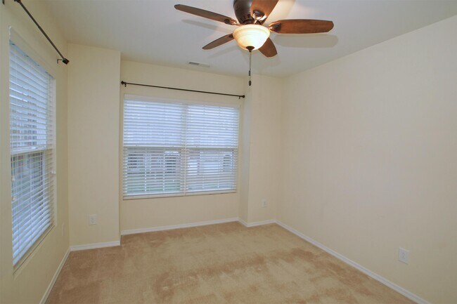 Building Photo - 1802 Whirlaway Ct