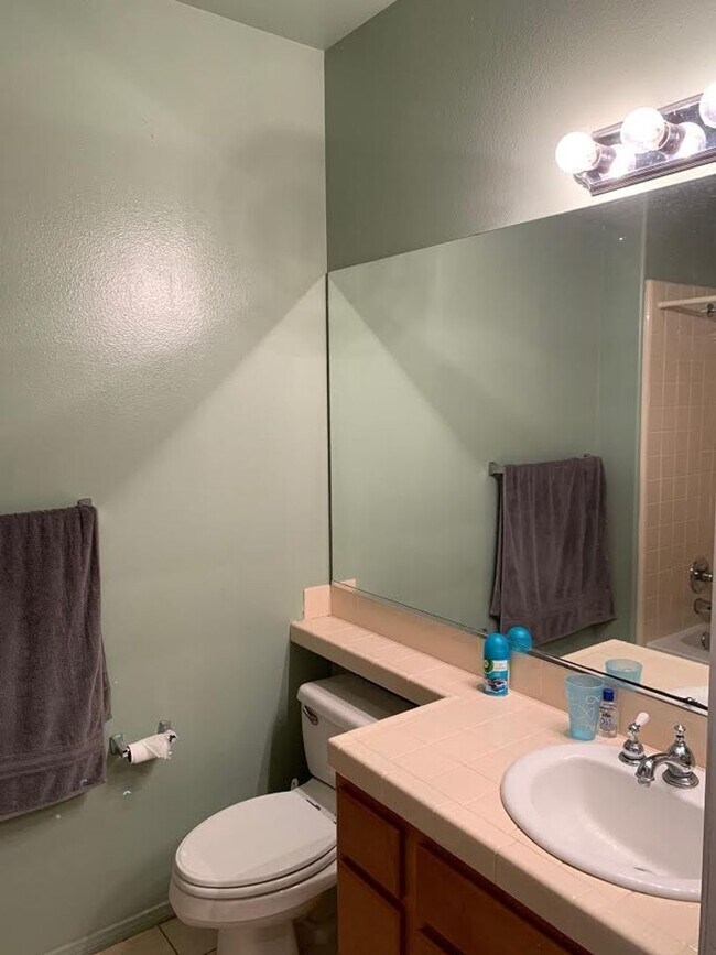 Building Photo - Beautiful Home near Pitts Ranch Park