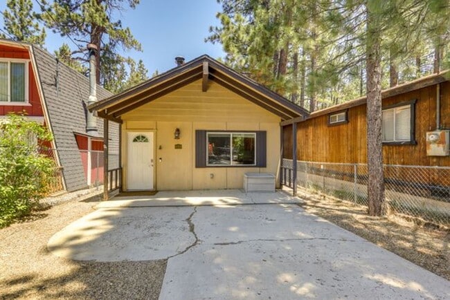 Building Photo - Welcome Home