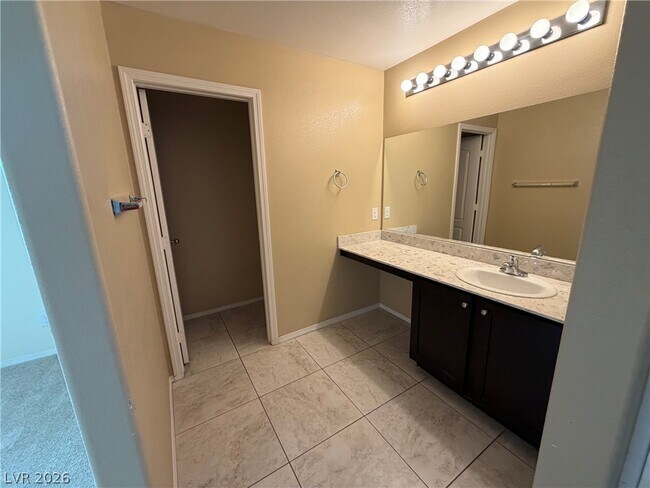 Building Photo - 10629 Axis Mountain Ct