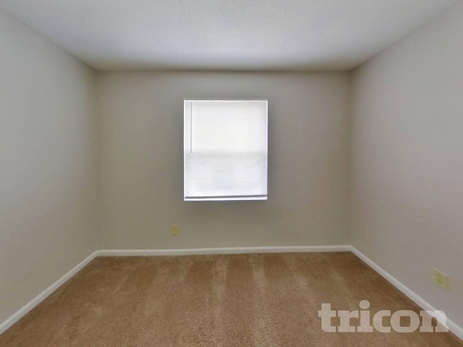 Building Photo - 6409 Alonzo Dr