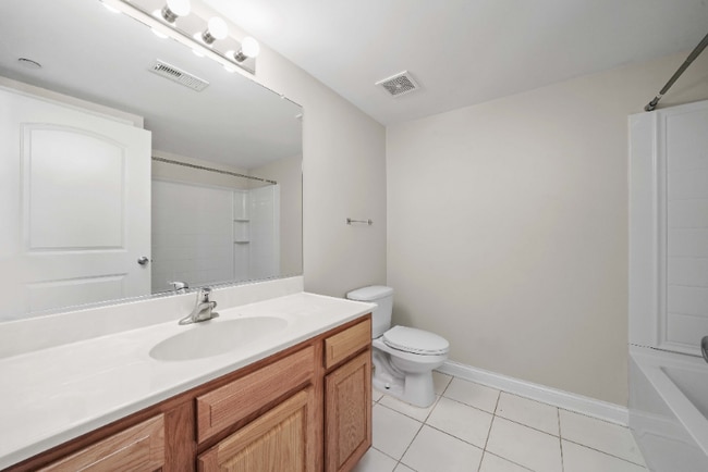 Building Photo - 7250 W 157th St