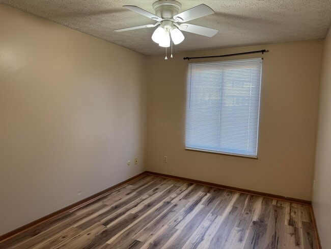 Building Photo - 7337 Woodlow Dr