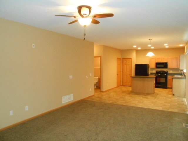 Building Photo - 5632 Larksdale Dr