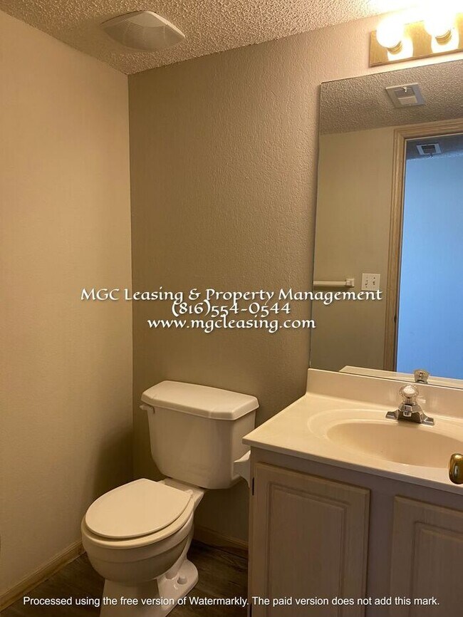 Building Photo - SOUTH GARDEN TOWNHOMES