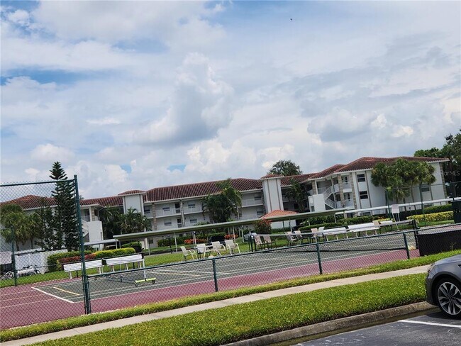 Building Photo - 6505 Stone River Rd