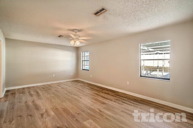 Building Photo - 11391 Salters St