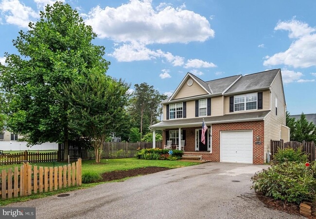 Building Photo - 132B Pineview Ave