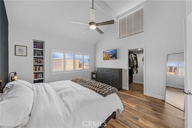 Building Photo - 25712 Le Parc