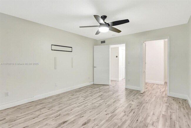 Building Photo - 7925 SW 86th St